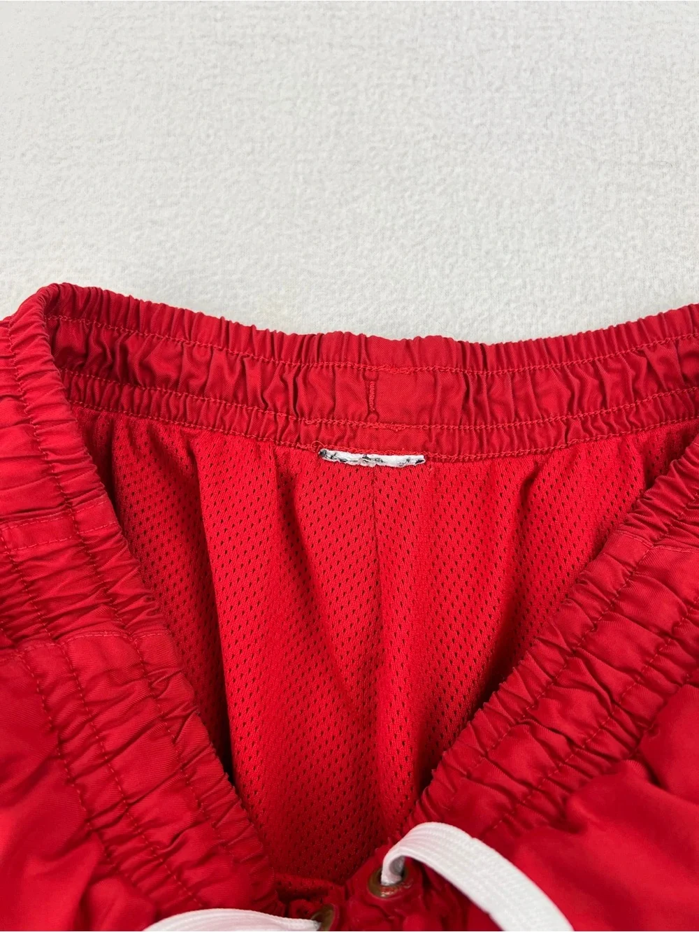 Nike Sportswear Mens Woven Lined Red Flow Nylon Shorts 5.5” Inseam Size XS